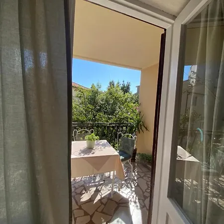 Josip بيت ضيافة ماكارسكا