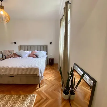 Josip Guest house 3*